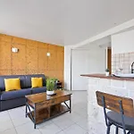 Studio Apartment Quartier Austerlitz Free Netflix