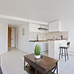 Studio Apartment Quartier Austerlitz Free Netflix